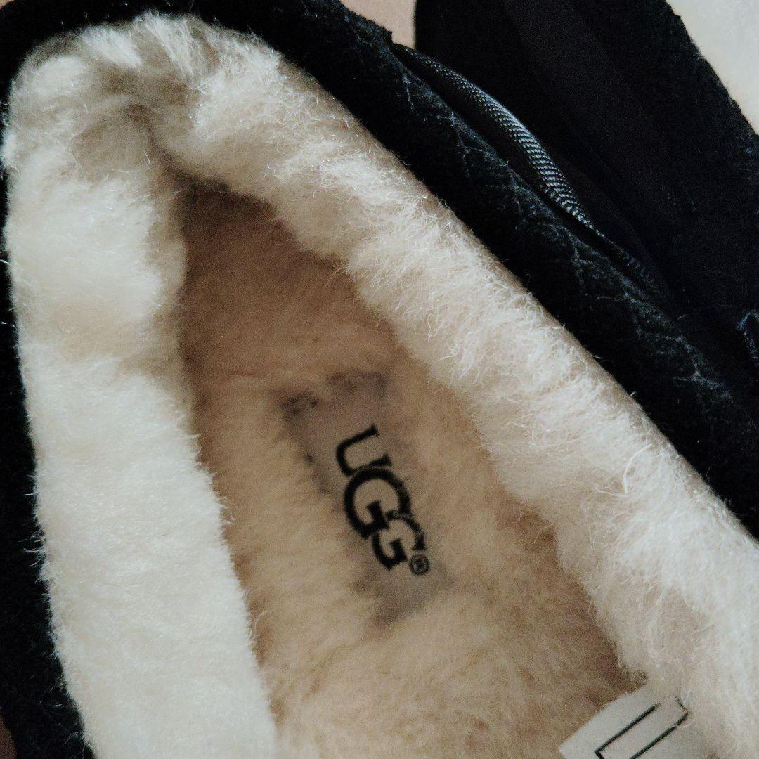 UGG W DAKOTA EXOTIC SCALES ブラック 6.5
