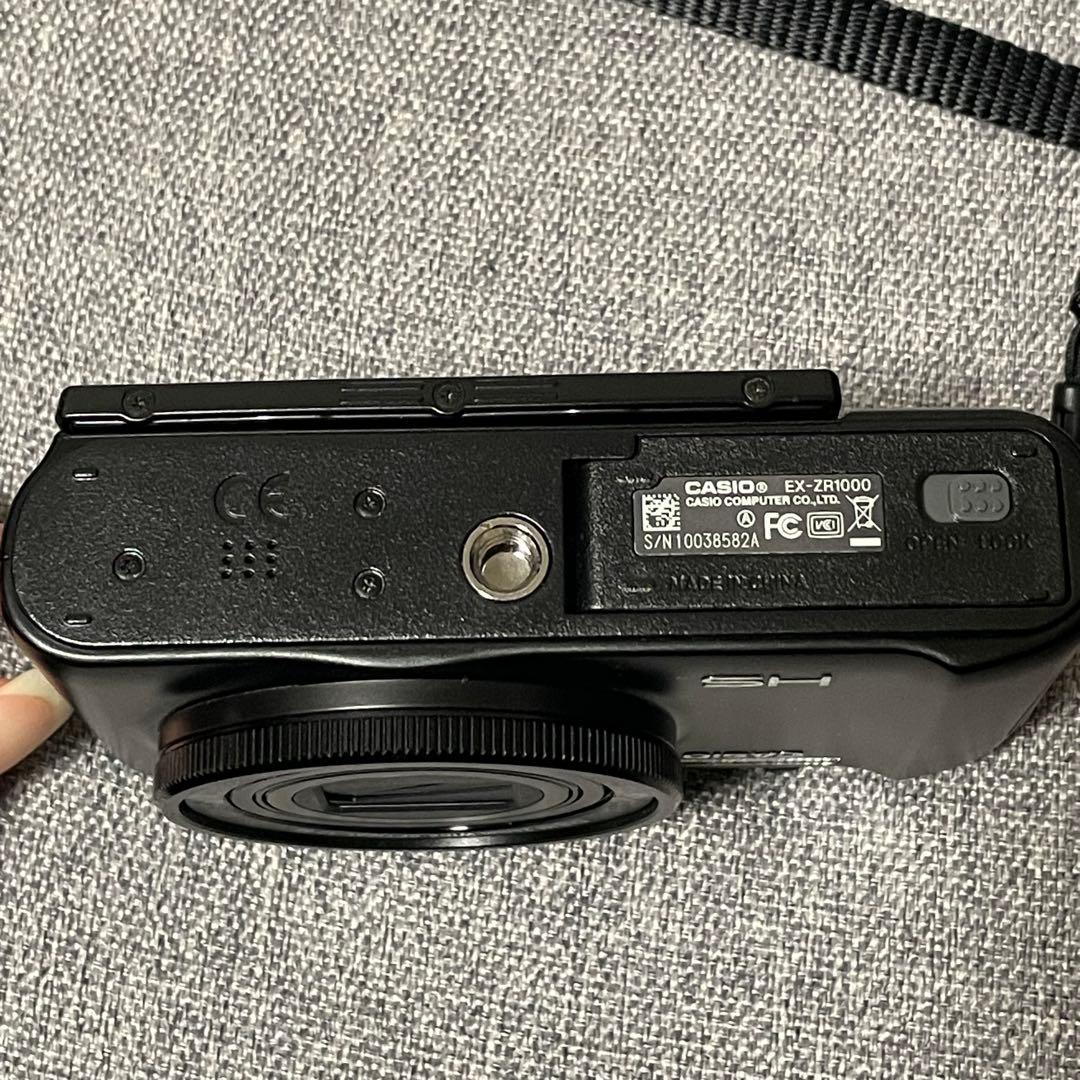 CASIO EXILIM HS EX-ZR1000　コンパクトデジタルカメラ
