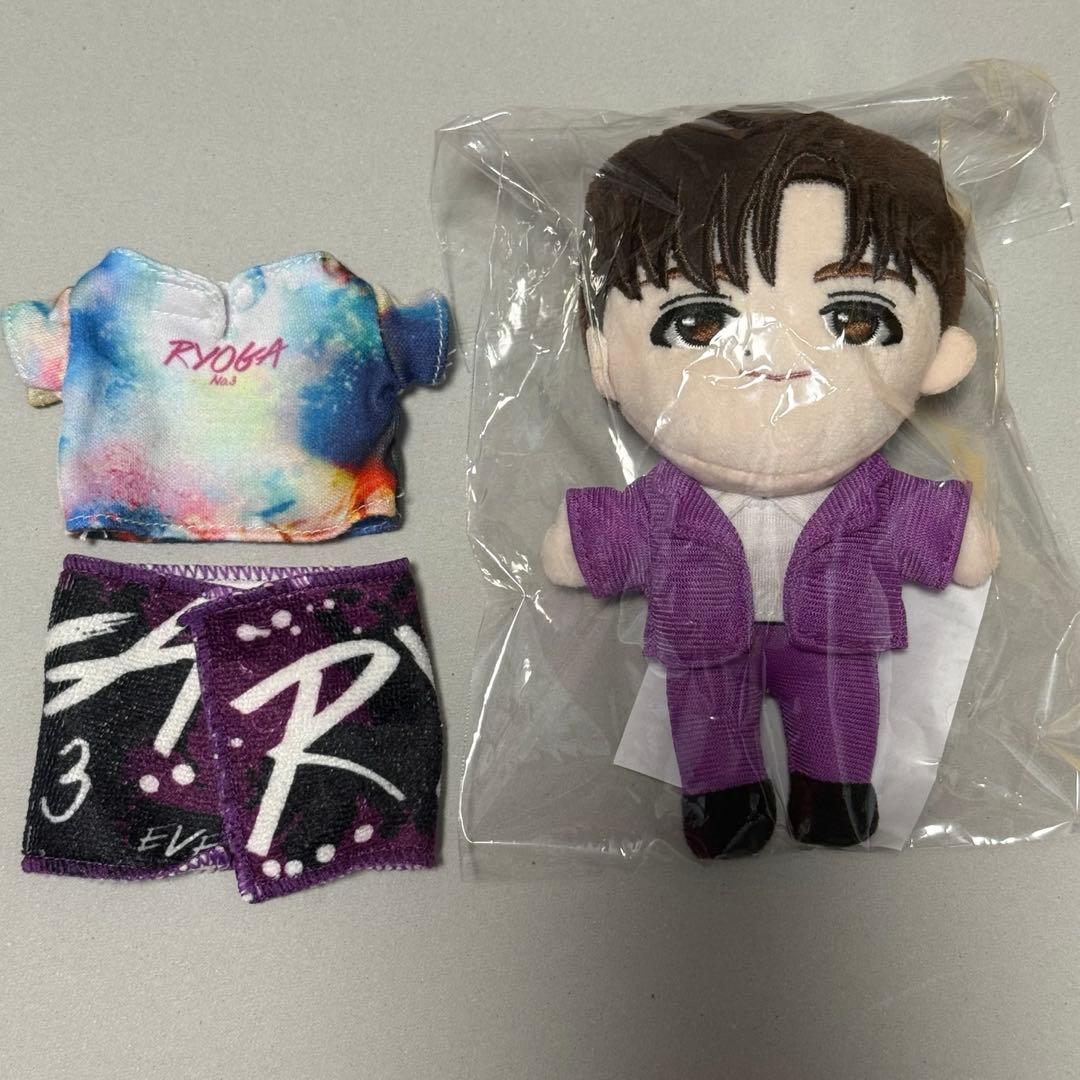 超特急 リョウガ ぬいぐるみ EVE