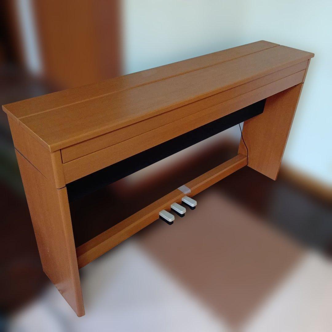 送料込み！Roland 電子ピアノ 木目調