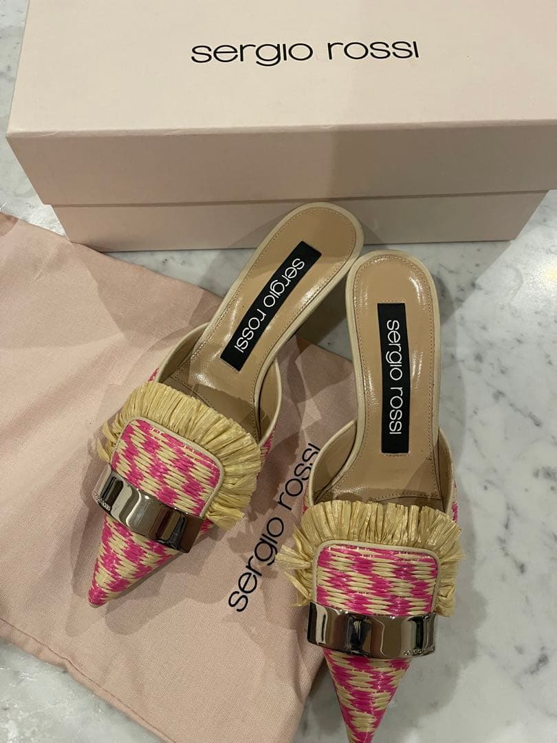 美品⭐︎sergio rossi ピンクミュール　レア物