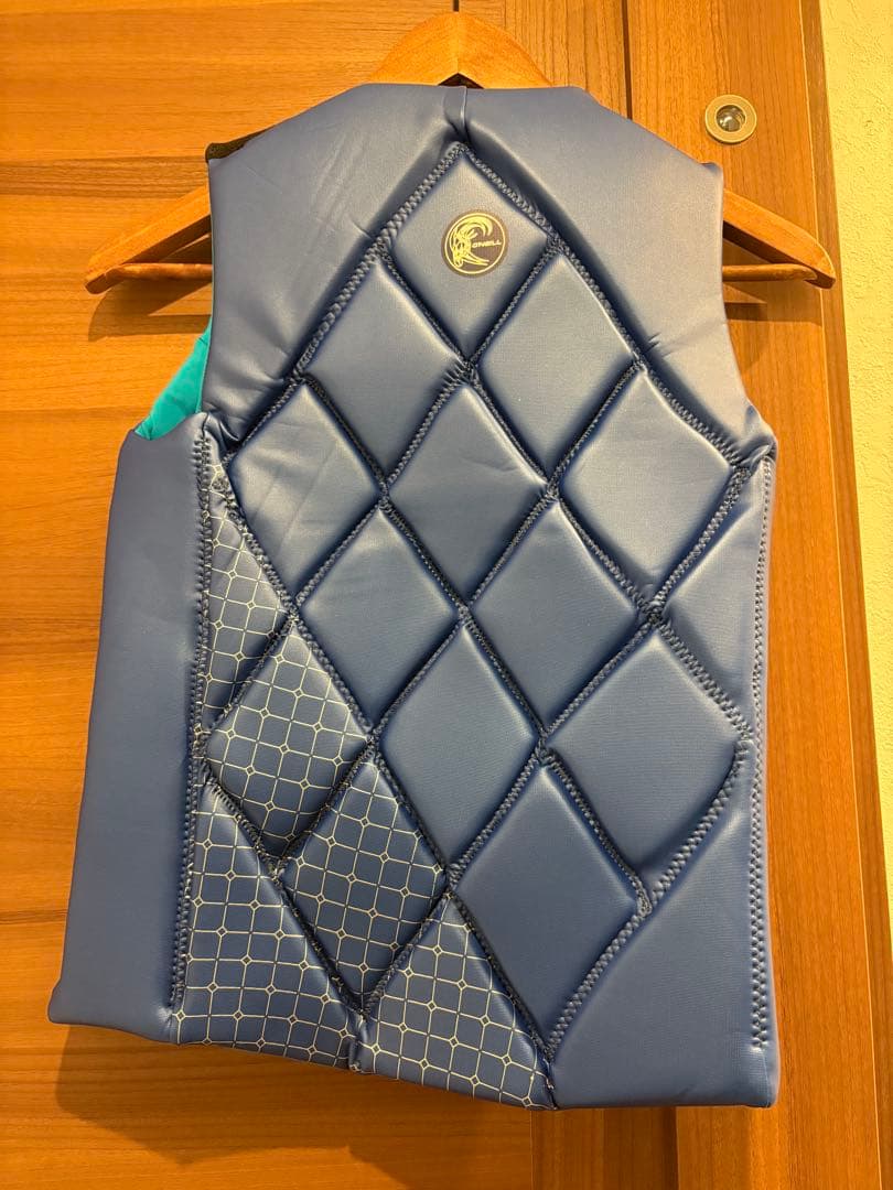 O'Neill 青 ライフジャケット オニール