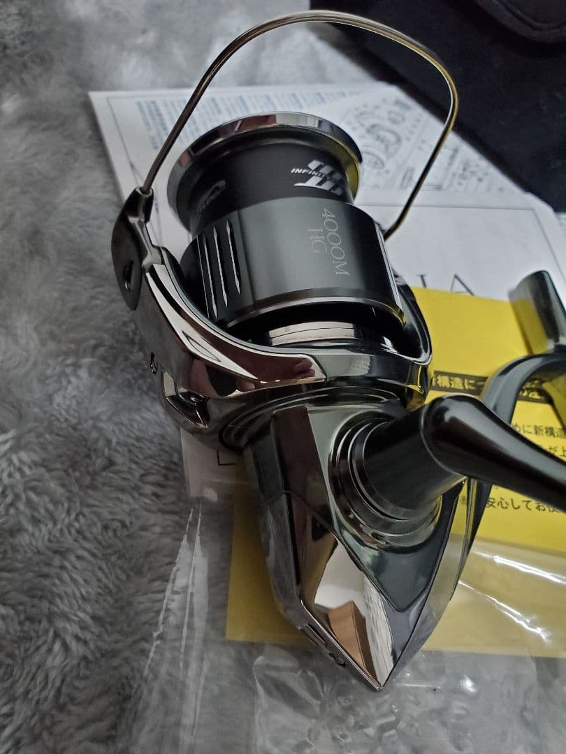 シマノ 22ステラ 4000mhg SHIMANO STELLA