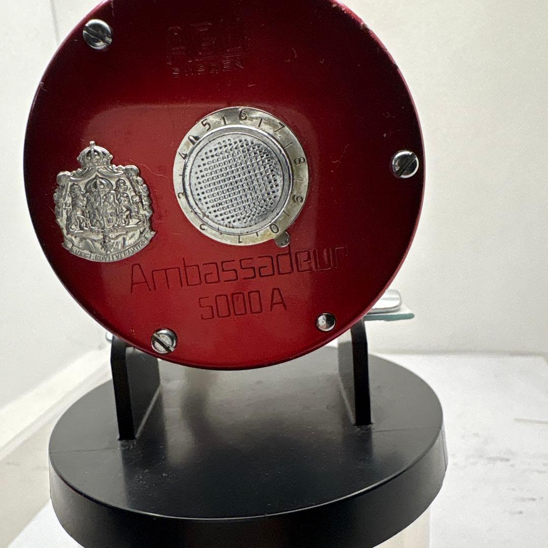 ABU Ambassadeur 5000A レッド