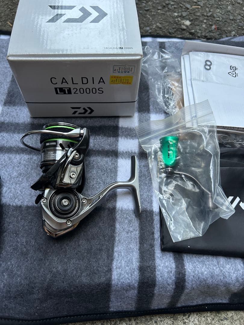【mAsh様 】18CALDIA 18カルディアLT2000S スピニングリール