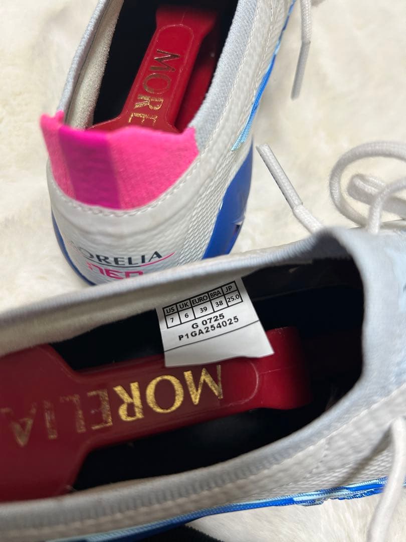 Mizuno Morelia NEO サッカーシューズ