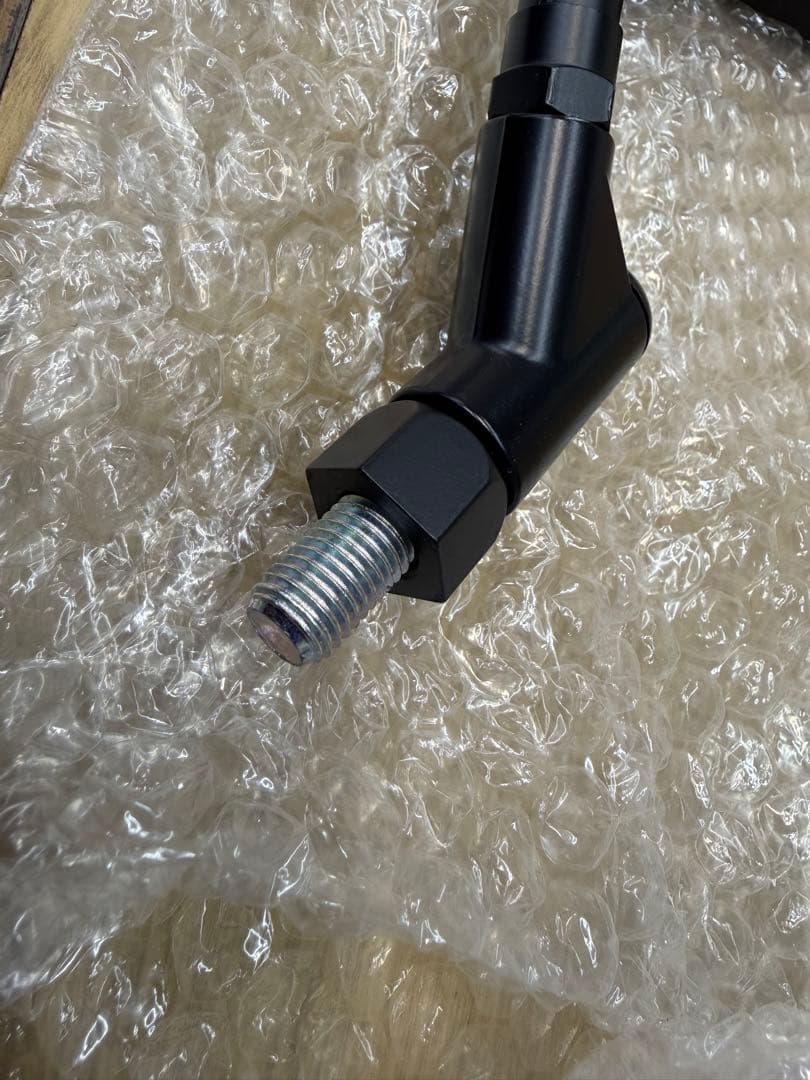 1100刀のミラーになります。