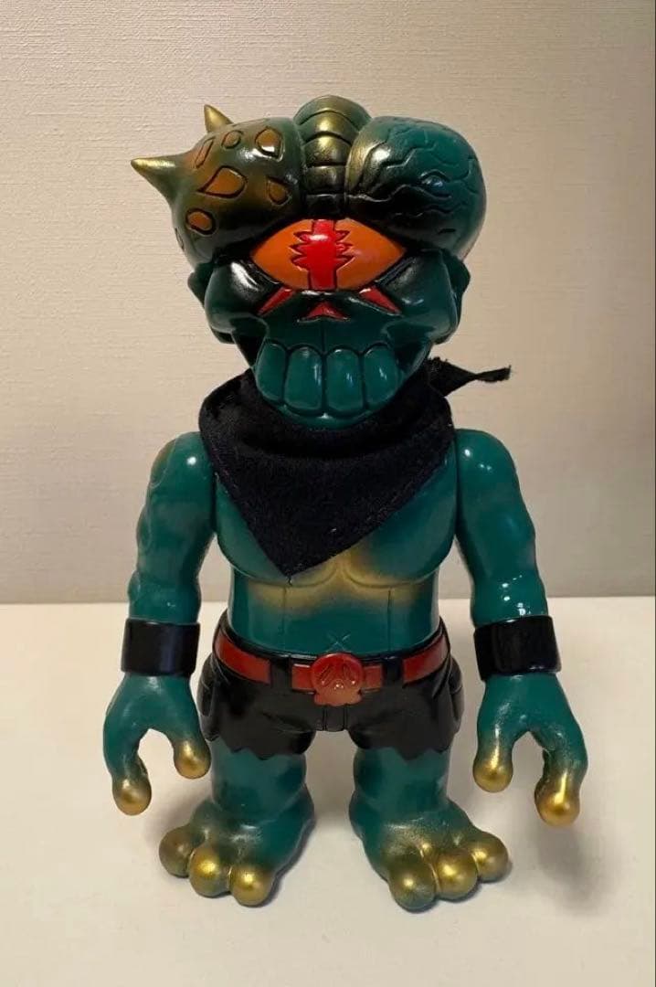 【ソフビ】リアルヘッド　アクロカイザー