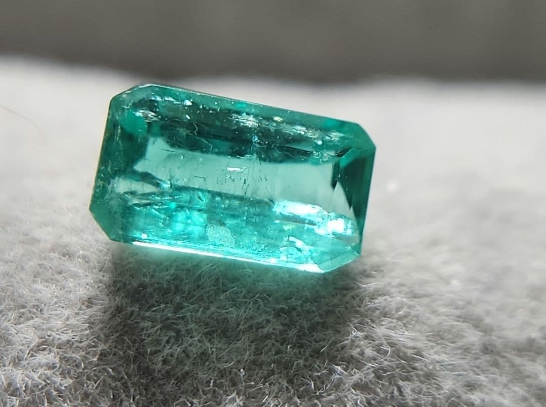 天然エメラルド 0.325ct