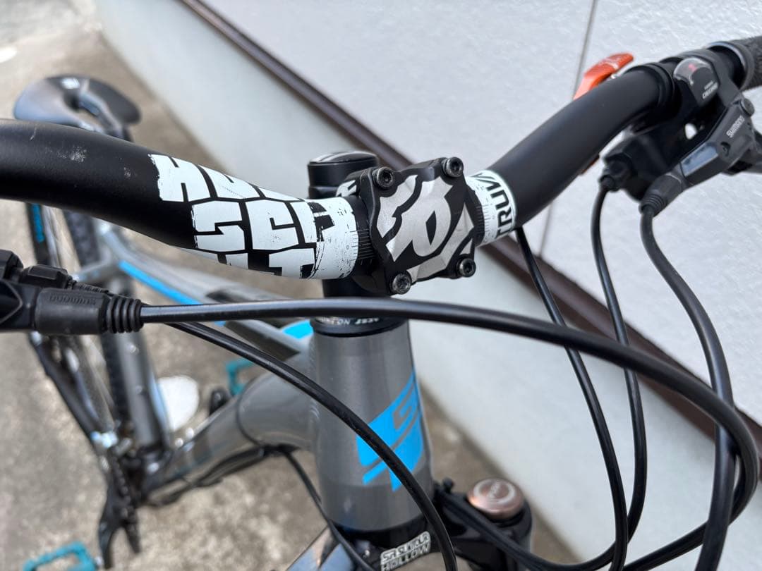 GT AVLANCHE ELITE　里山トレイル、DH用に各部強化済み、予備品有