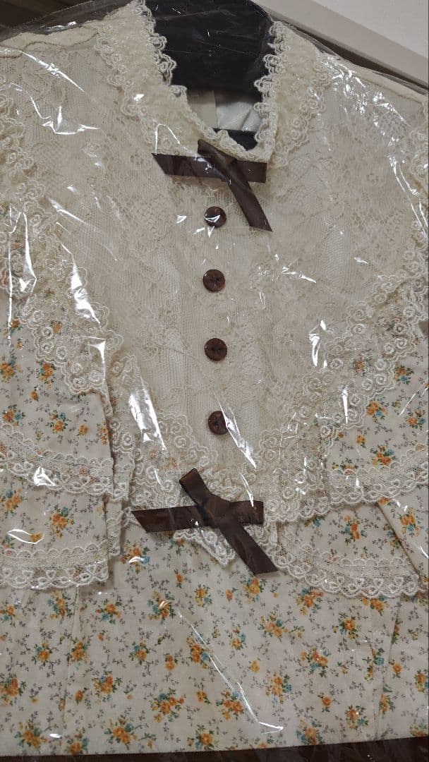 InnocentWorld　小さなブーケのショール風ワンピース　新品未使用