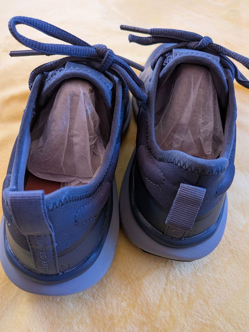 COLE HAAN ダークブルー スニーカー