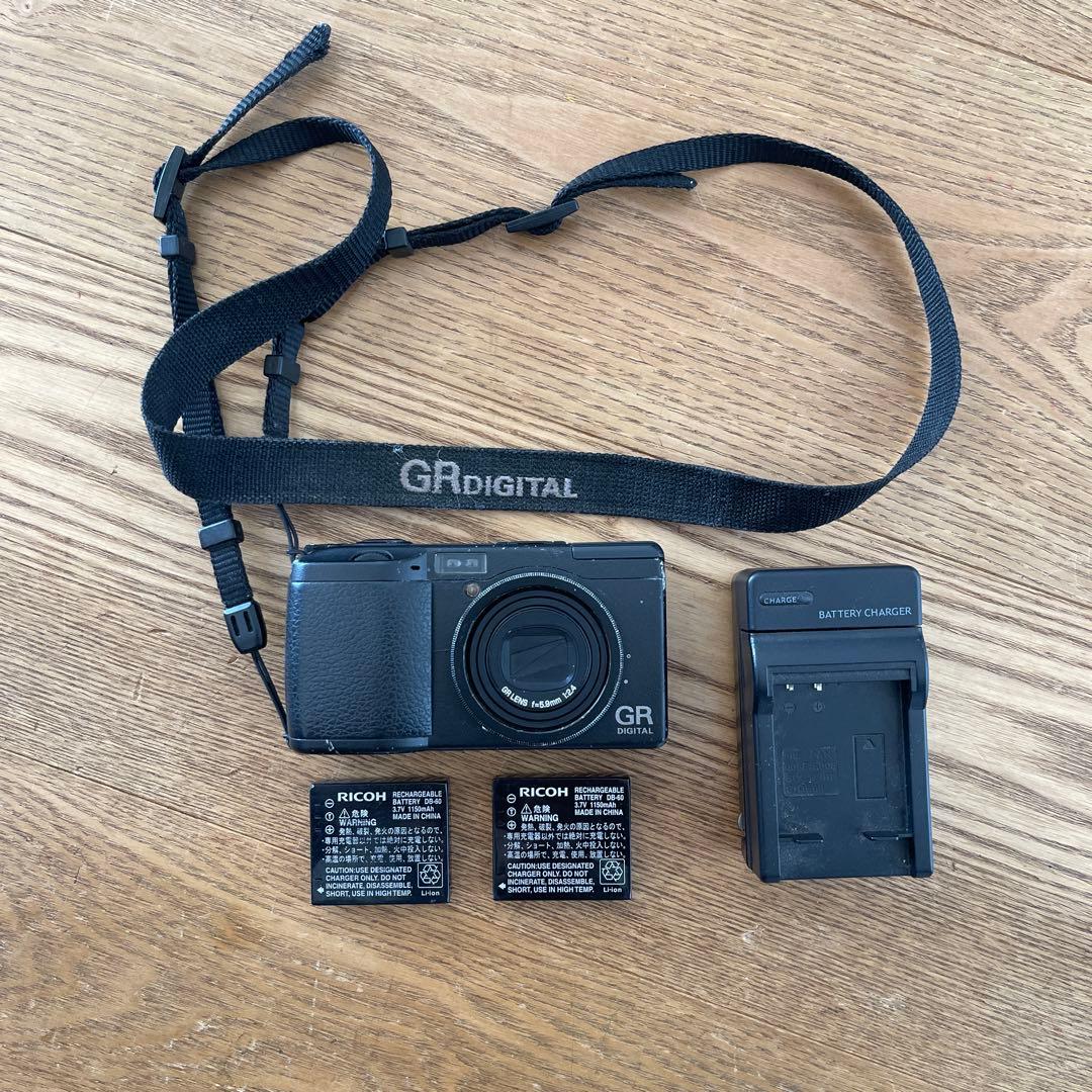 m*u様 RICOH GR DIGITAL コンパクトデジタルカメラ　ジャンク品