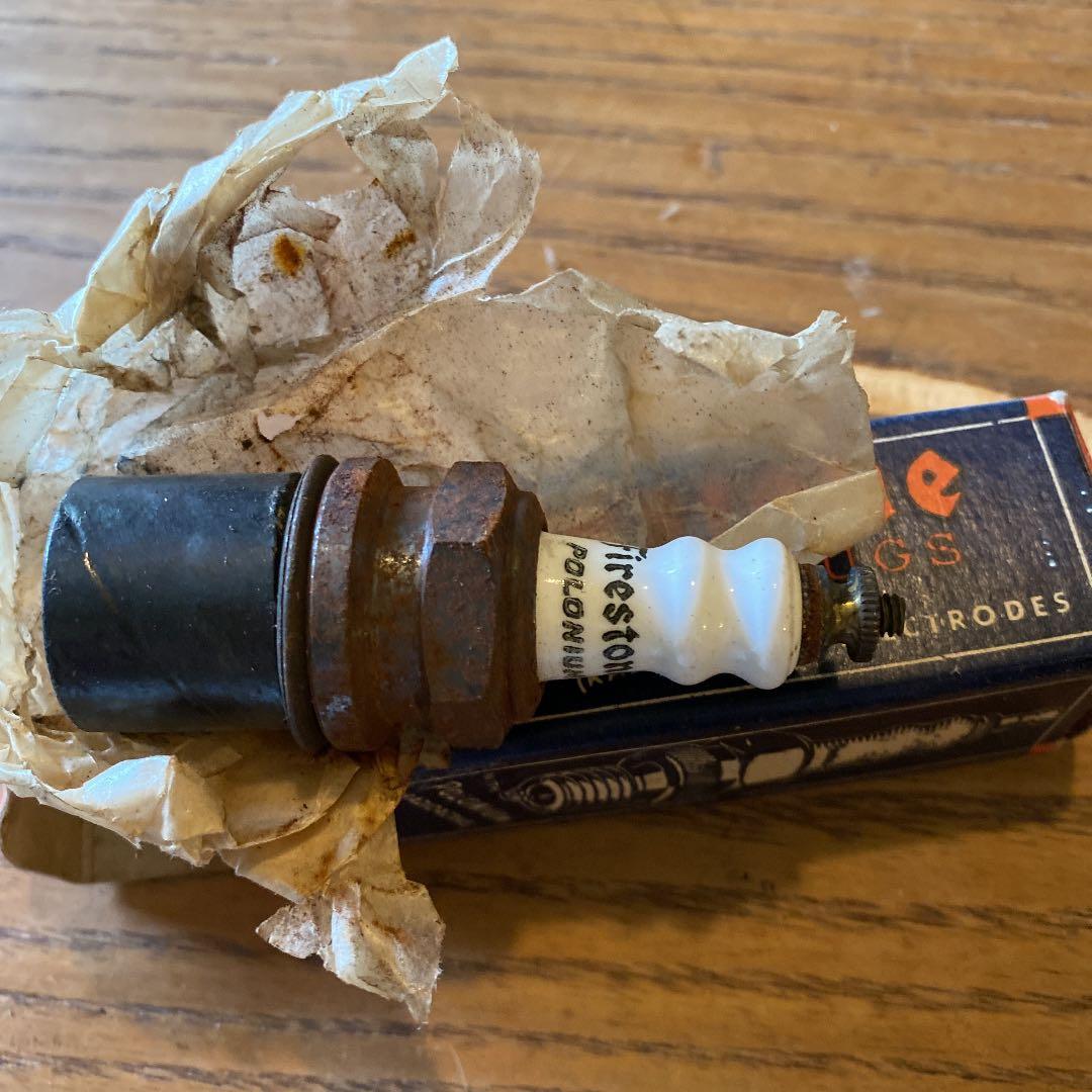 デッドストック、Firestone.spark  plag