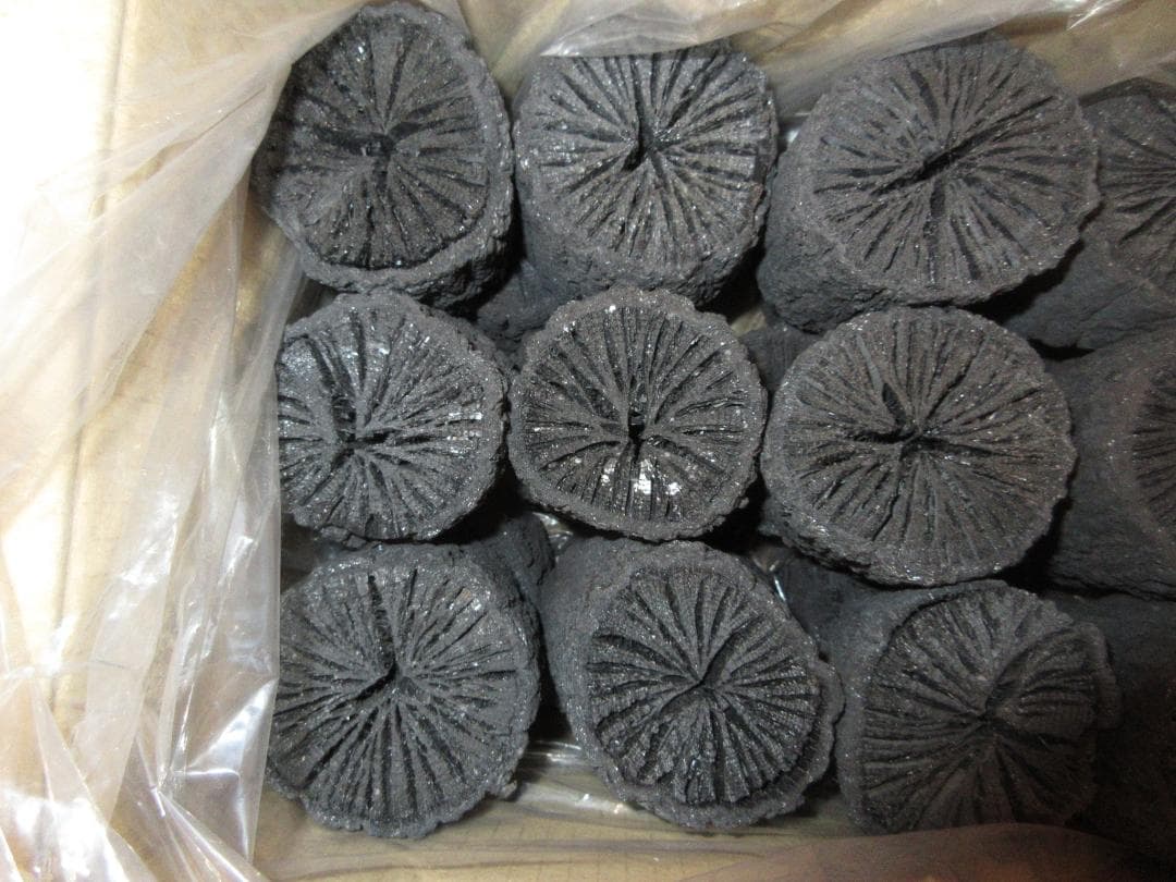 送料込【逢絢亭・新品】茶の湯炭 輪胴のみ 炉用 くぬぎ 約３キロ入り