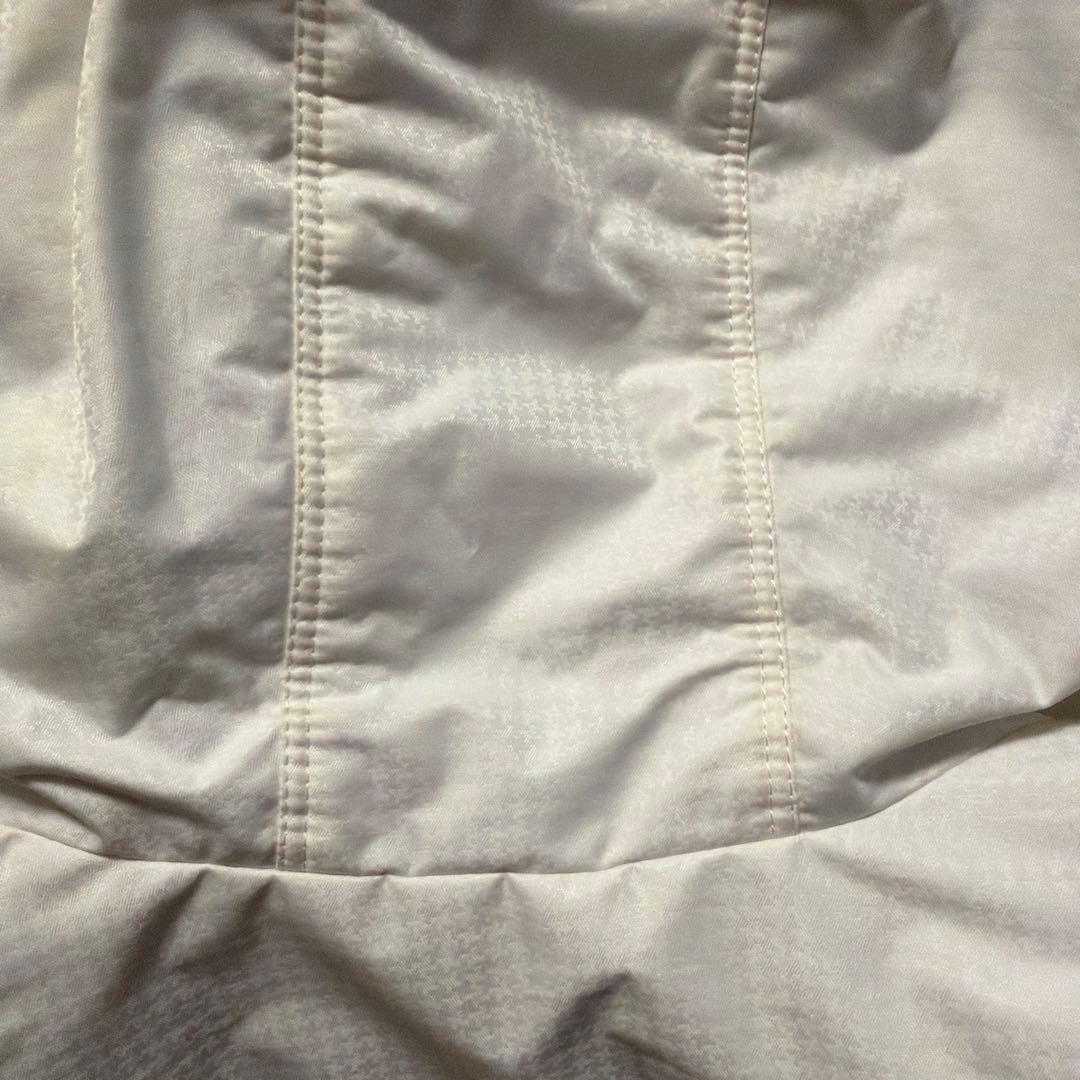 ムートンファー付き　スキーウェア　上下セット　ellesse　ゴールドウィン