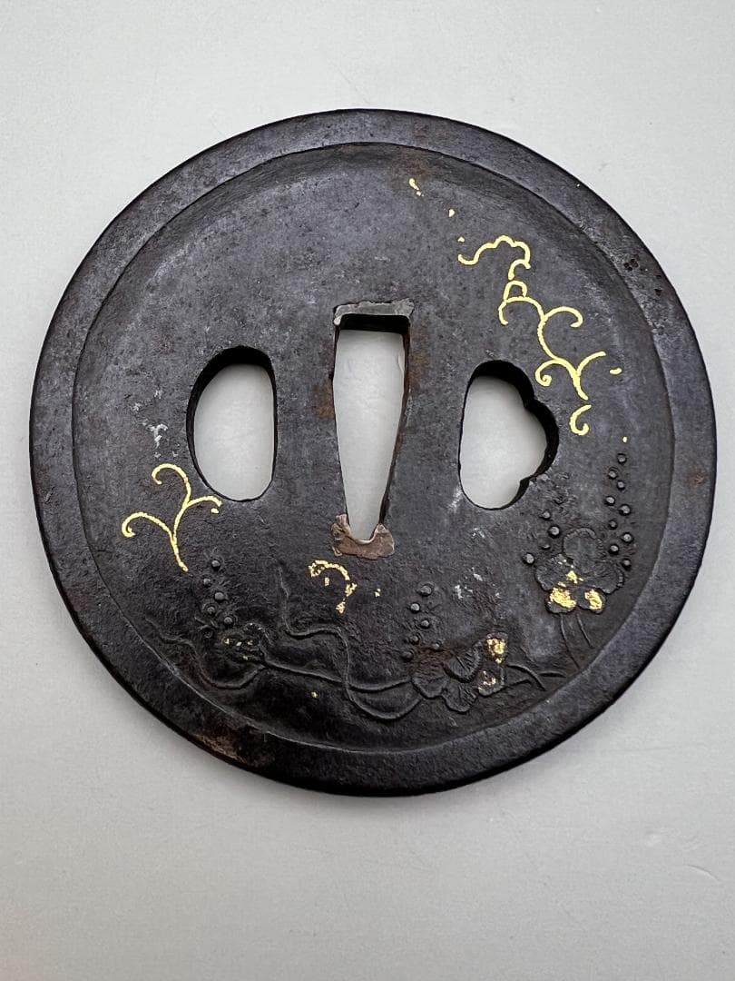 【海】江戸期　鍔　花弁金象嵌鉄鐔　鉄鍔　鐔　古刀匠　極上品　刀装具　箱付