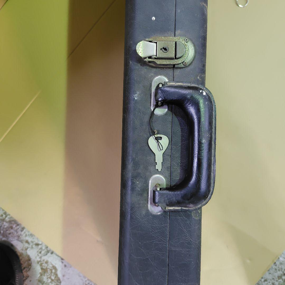 H*H様 エレキギター ブラック アルダー製　古い物ですタイムセール中