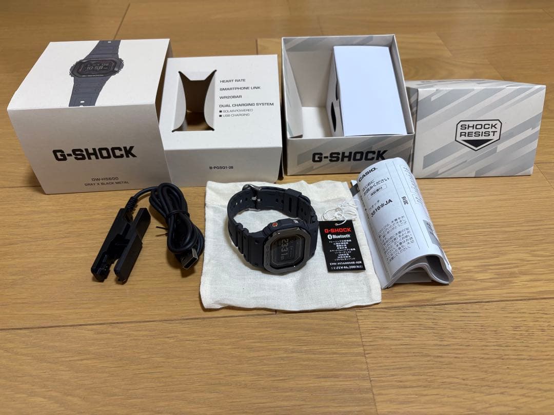 G-SHOCK G-SQUAD スマホ連動 デジタル 黒 カシオ 腕時計