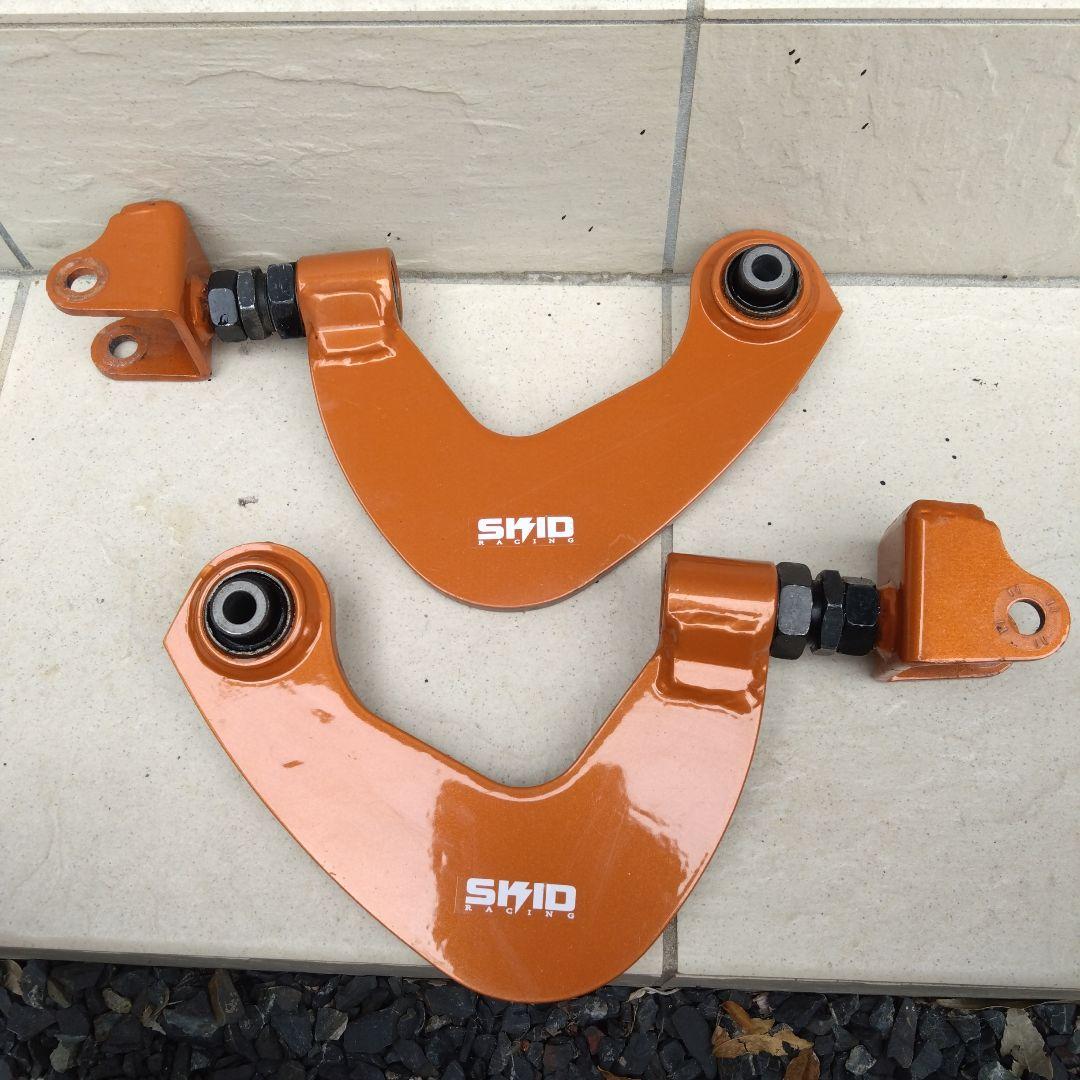 スキッドレーシング 50 プリウス 調整式アッパーアーム 使用期間３ヶ月