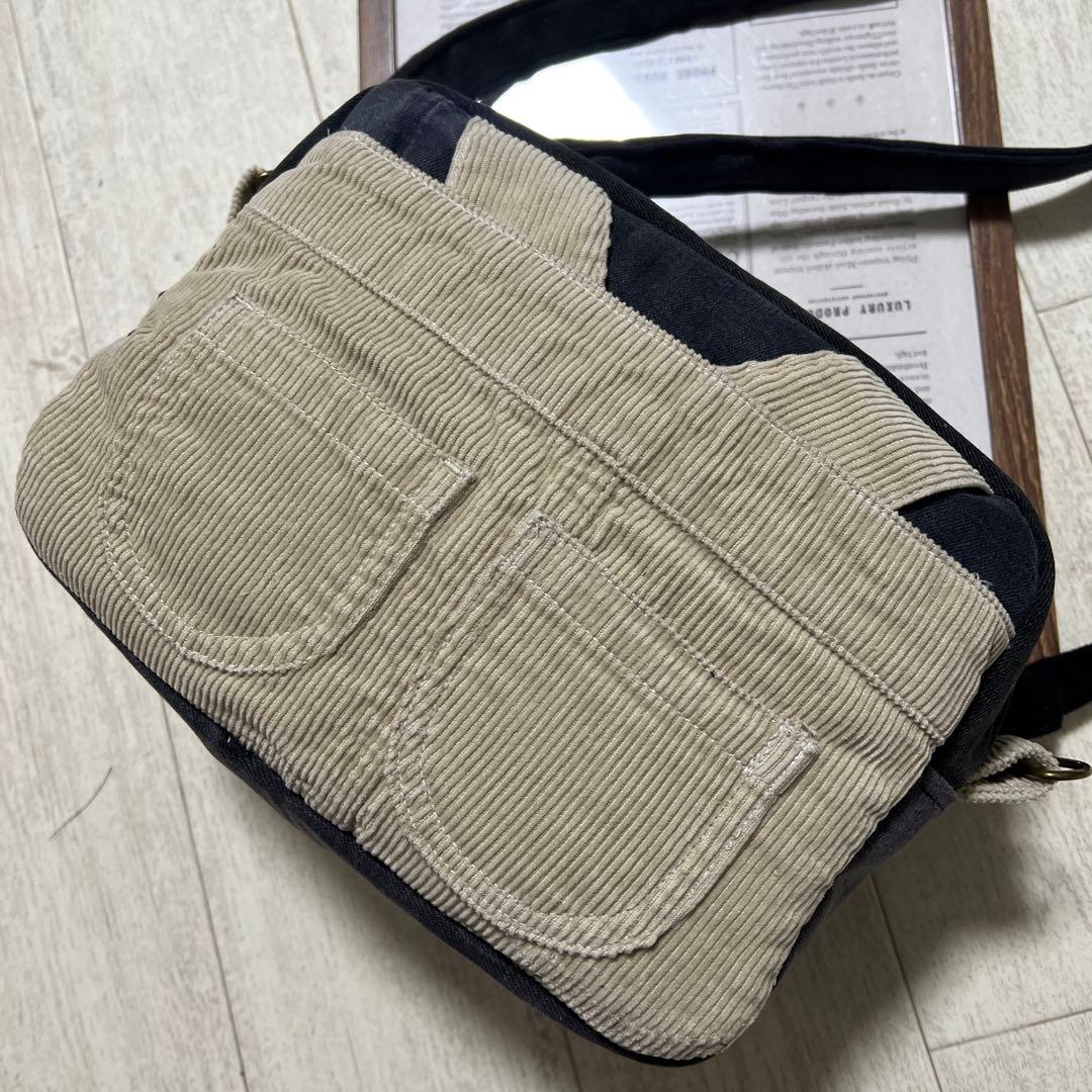 ショルダーバッグ　オーバーオールリメイク　デニムリメイク　ハンドメイド