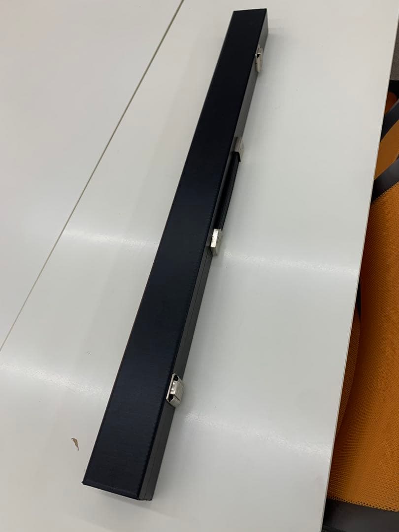 木製ビリヤードキュー ケース付き