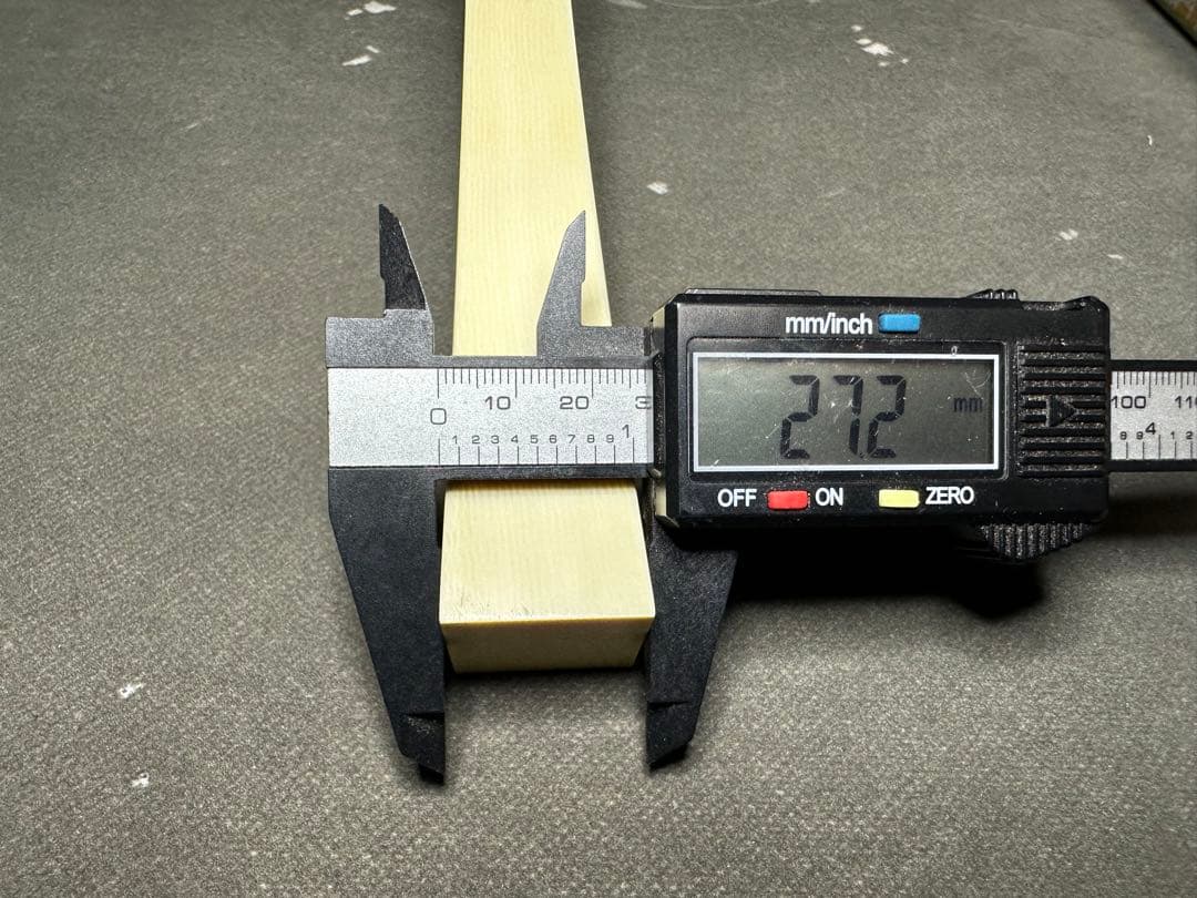 津軽三味線　鼈甲撥　撥　バチ　天然素材　和楽器　民謡　アンティーク　細密細工