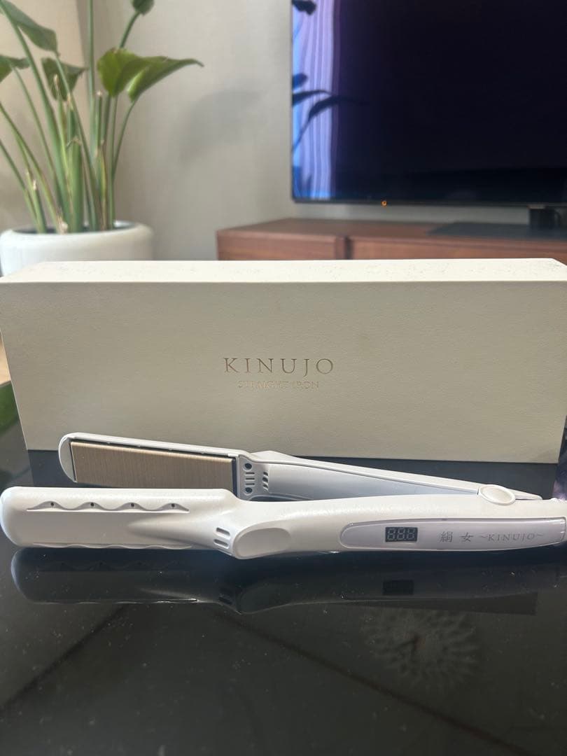 KINUJOストレートアイロン♡リファヘアビューロンパナソニックホリスティック