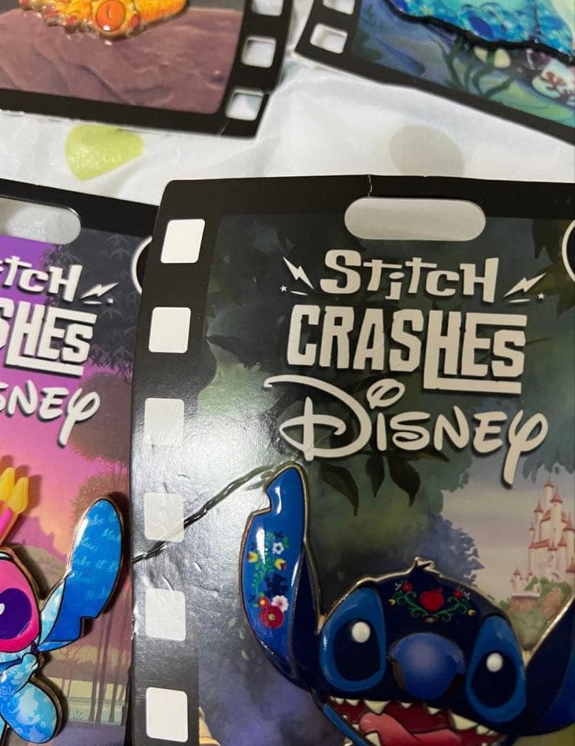 【2月4日まで限定値下げ】スティッチ　ピンバッジセット