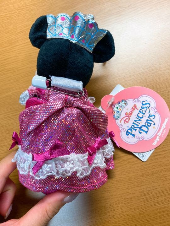 ディズニー　ミニー　ぬいぐるみバッジ　2