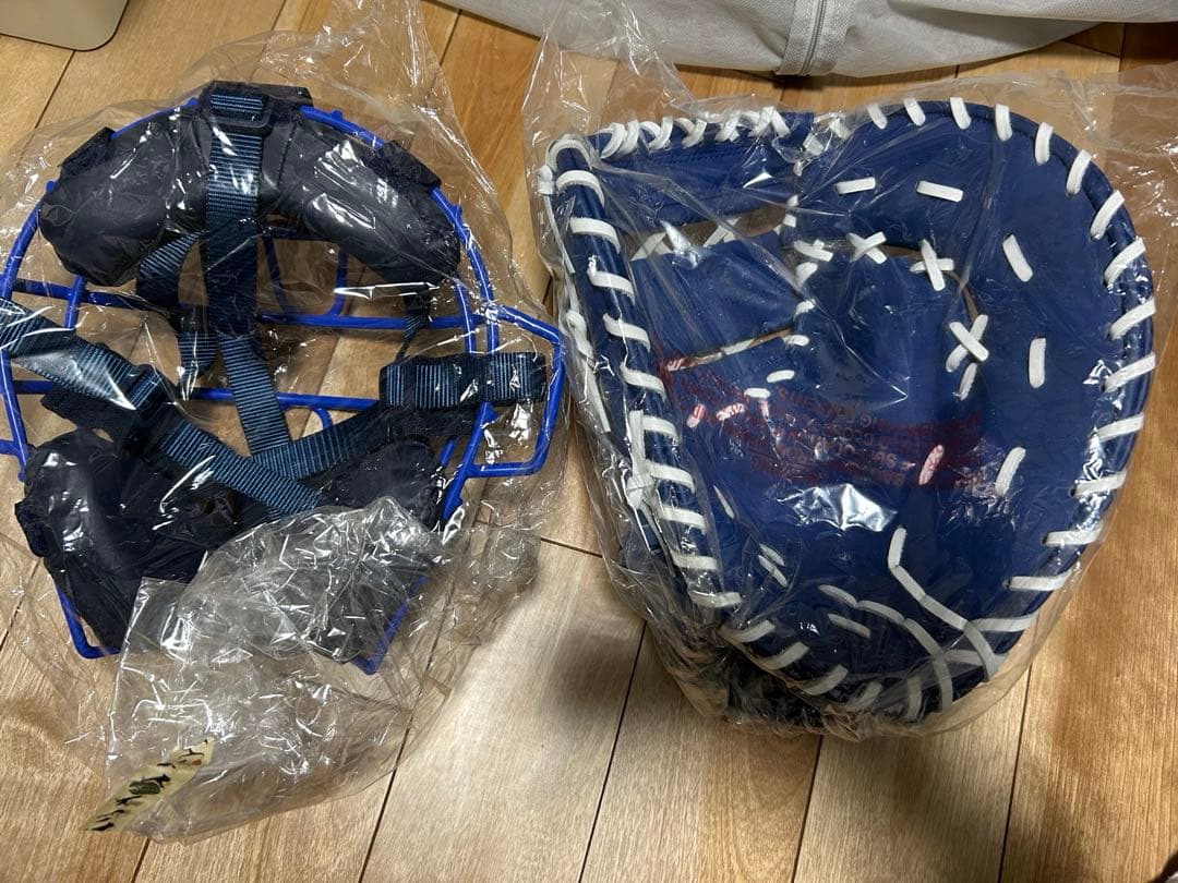 大幅値下げ！新品、未使用！キャッチャーマスク＆ファーストミット