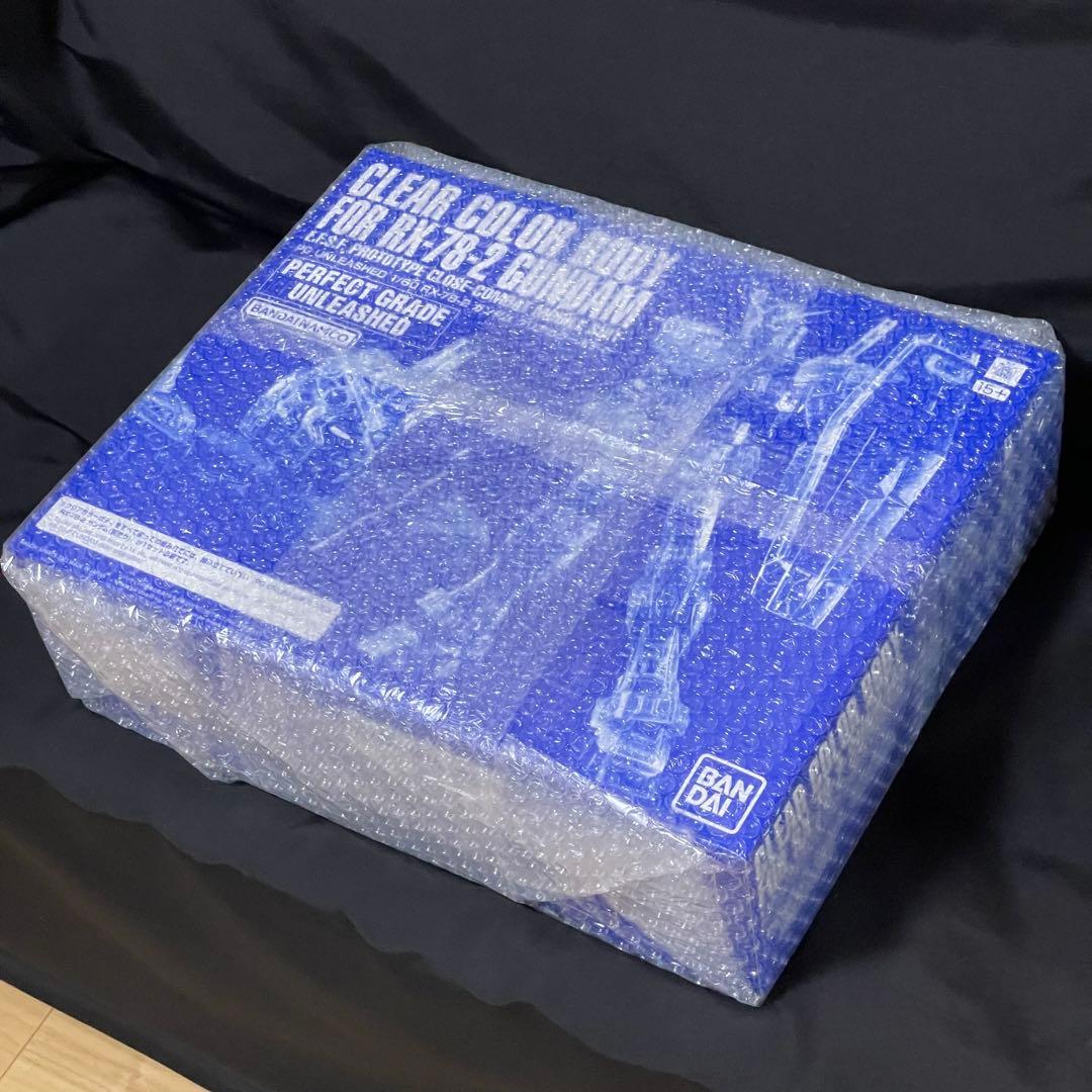 ＰＧ ＵＮＬＥＡＳＨＥＤ 1/60 RX-78-2 ガンダム クリアカラーボディ