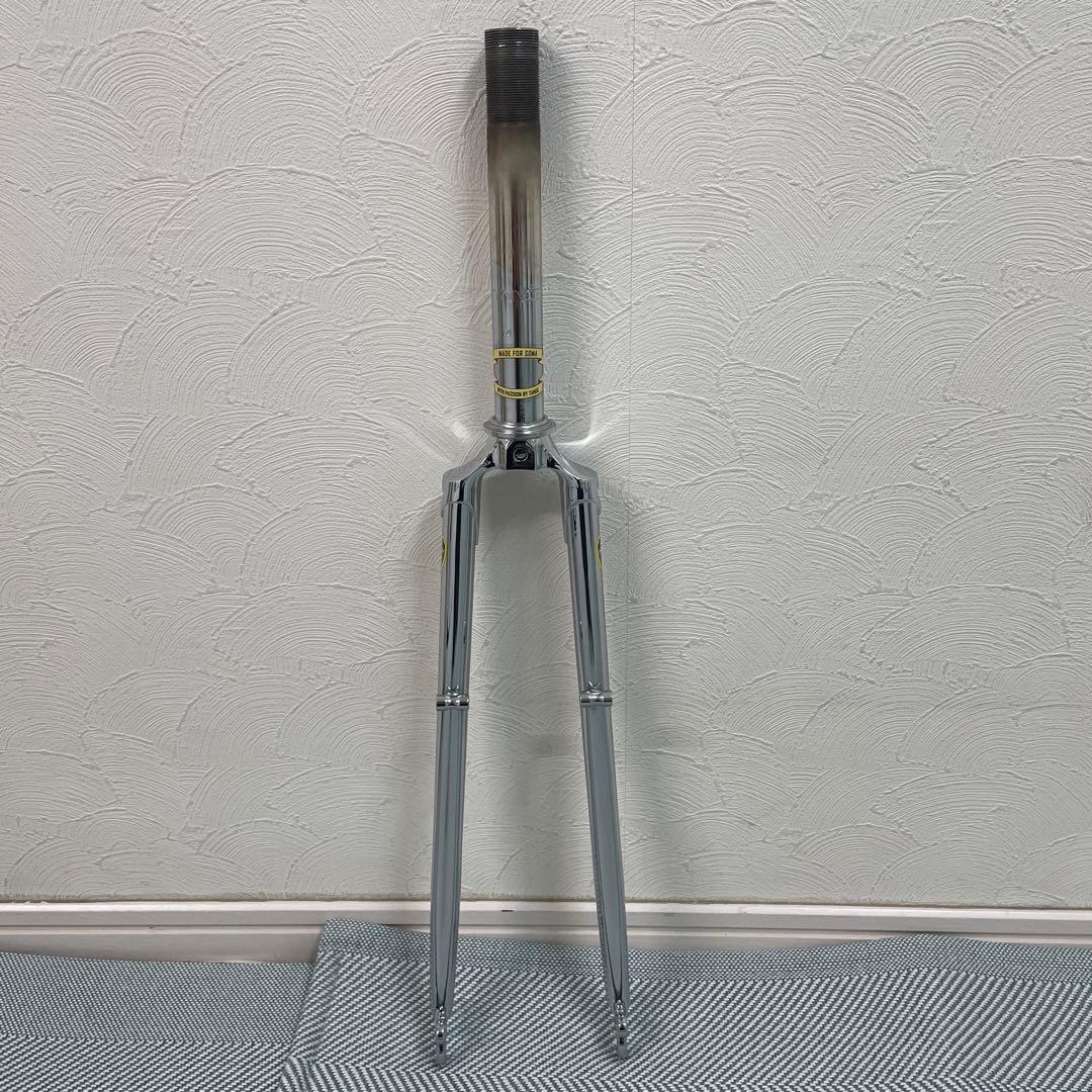 タンゲ 1インチスレッドフォーク 700c