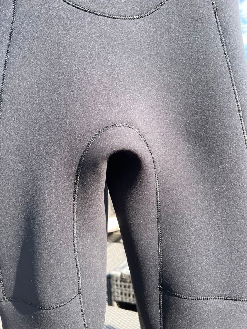 ウエットスーツ新中品‼️期間中値下げ中‼️