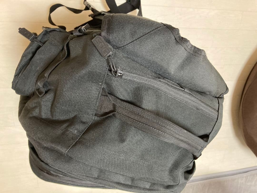 SOGバラージュ タクティカルインナーフレームバックパック、64.3収納