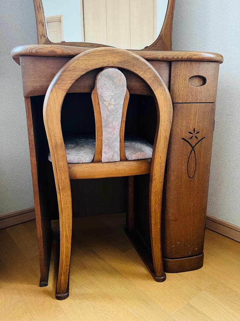 アンティーク調 ミラー付きドレッサー