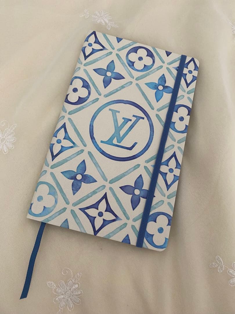 ルイヴィトン　ノート