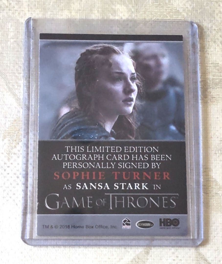 「ゲーム・オブ・スローンズ」ソフィー・ターナー直筆サインカード他 5枚セット