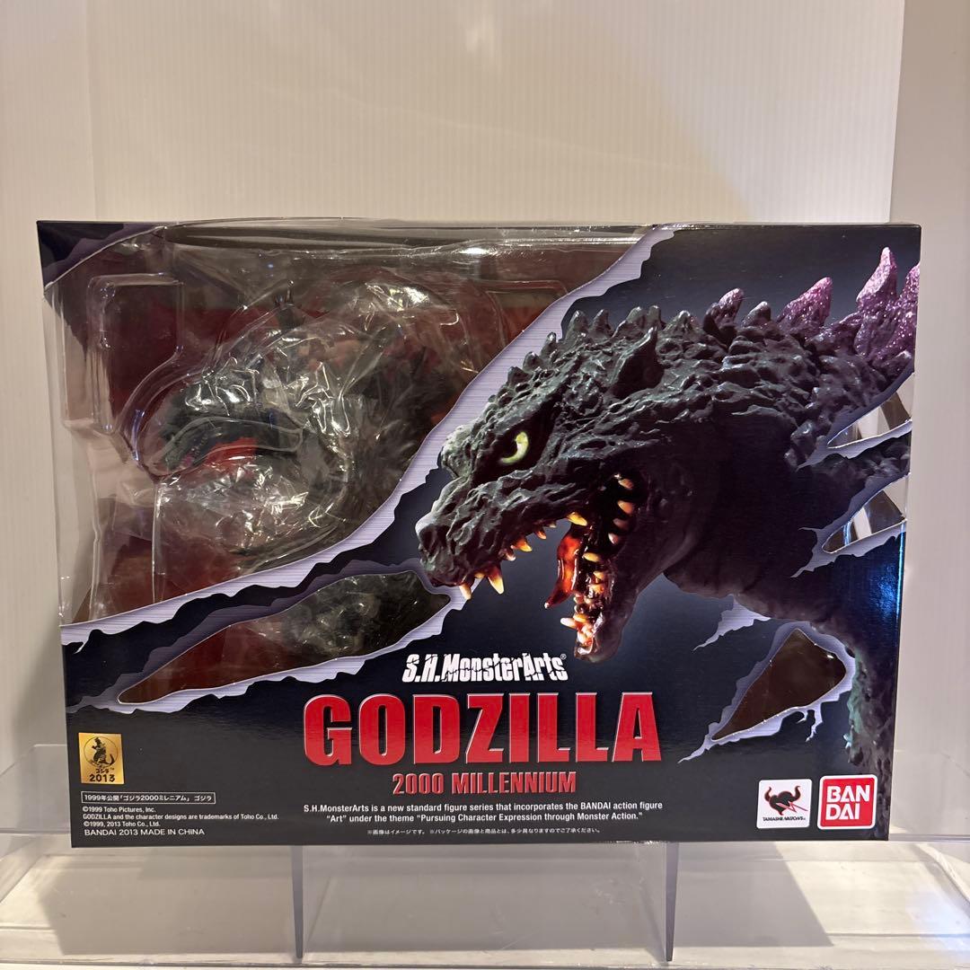 美品　S.H.Monsterarts ゴジラ 2000 ミレニアム