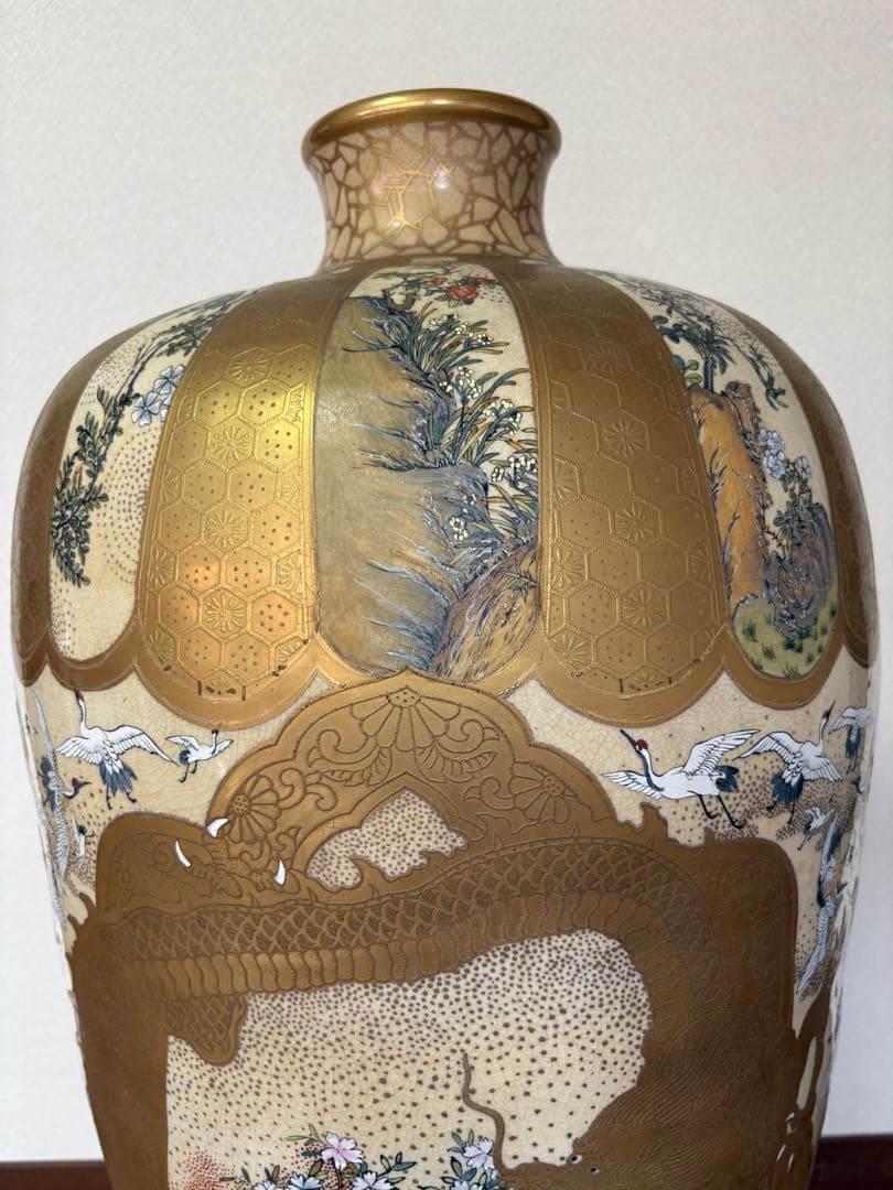 大型花瓶（飾り壺）置物