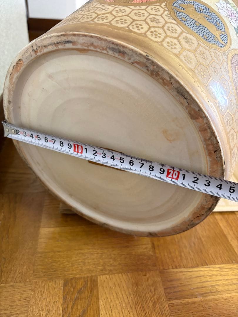 大型花瓶（飾り壺）置物