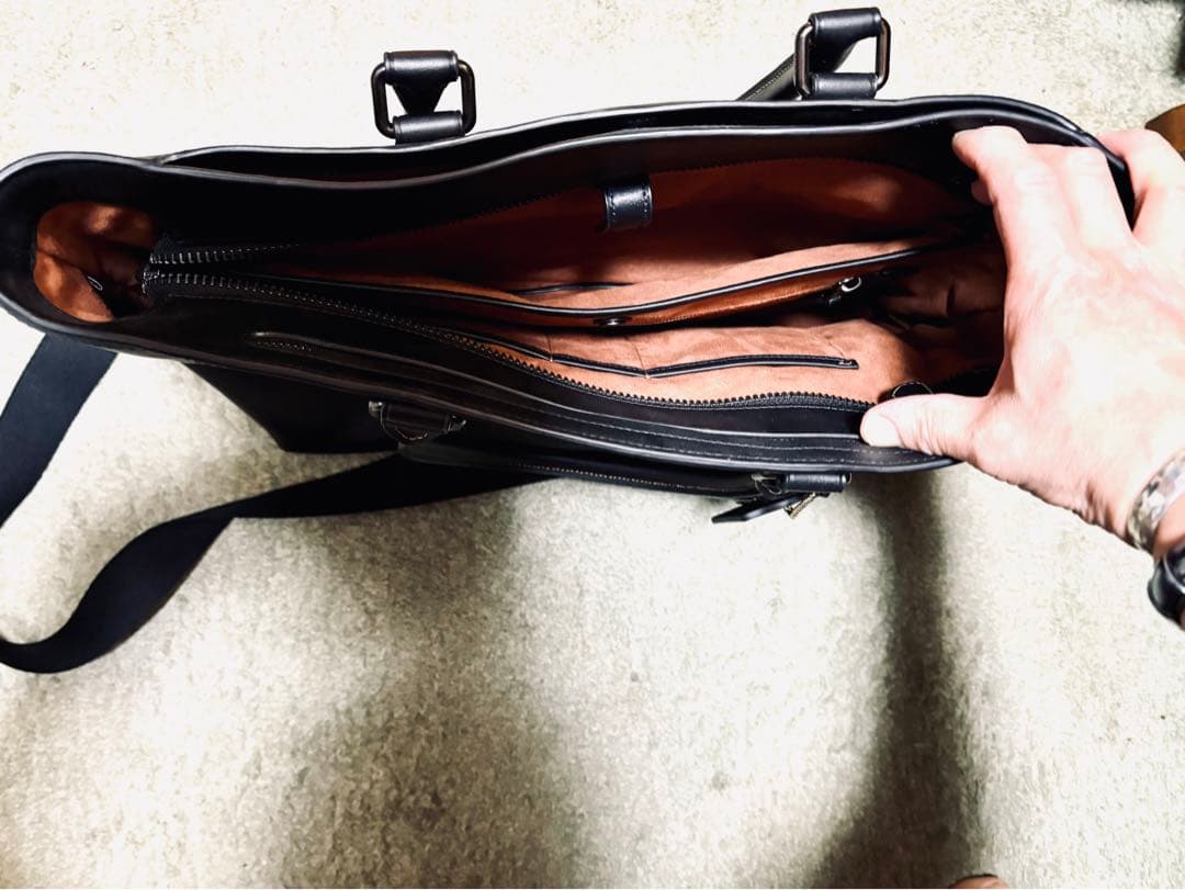 COACH黒いビジネスバッグ 本皮未使用