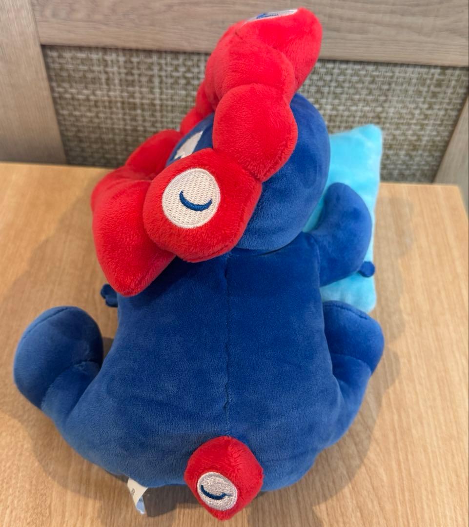 ミャクミャク　おやすみ　ぬいぐるみ