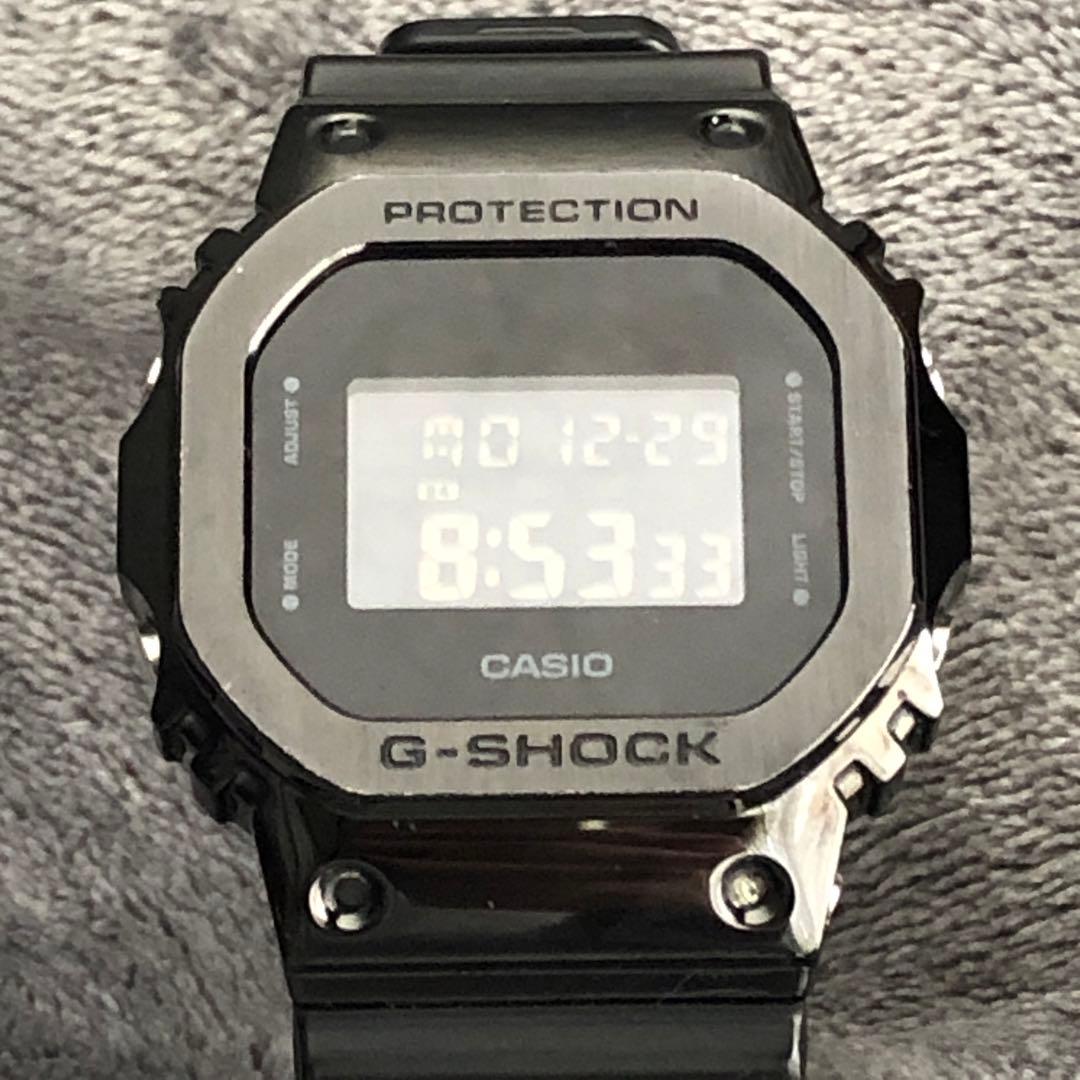 メタルブラックG-SHOCK GM-5600B-1JF