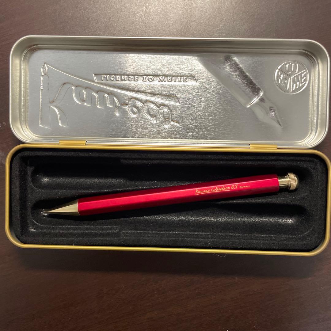 カベココレクション　シャーペン0.7 レッド