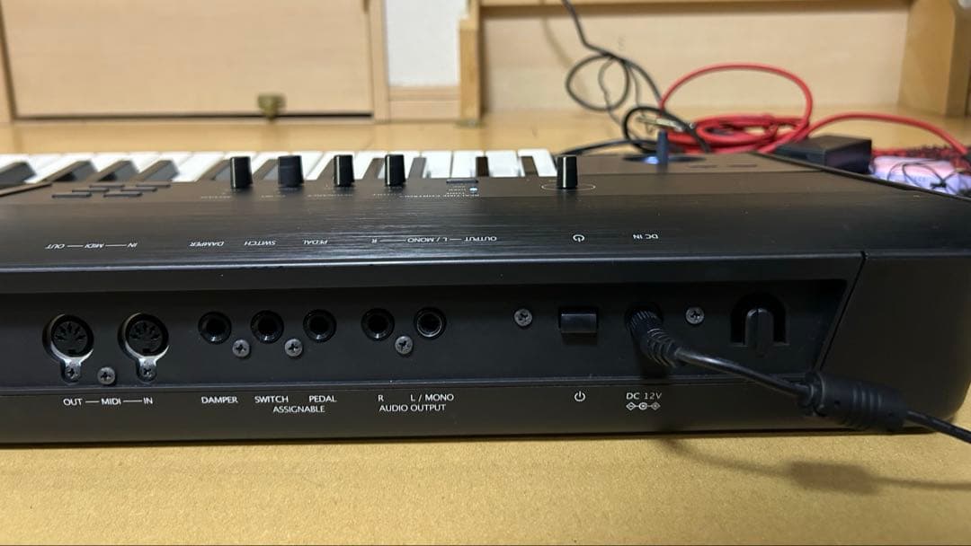 KORG KROME 61鍵 シンセサイザー ミュージックワークステーション