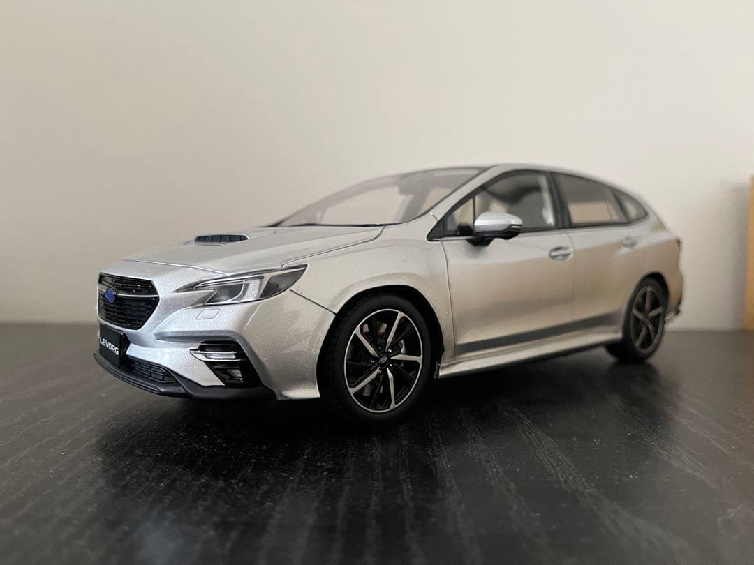 samurai 1/18 スバル LEVORG