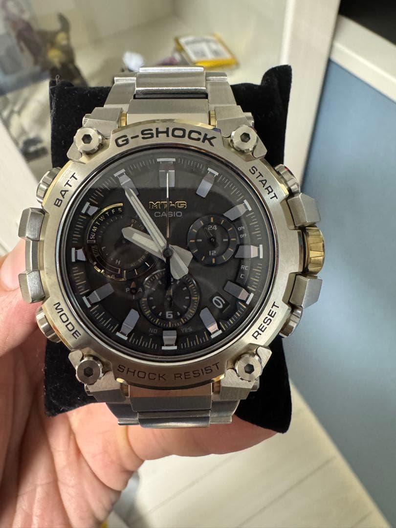 時計 G-SHOCK MTG-B3000D-1A9JF