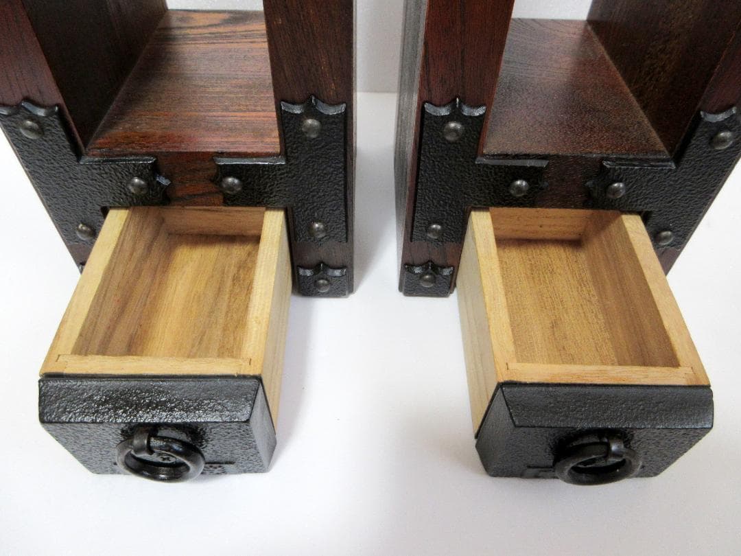 木製 重厚ブックエンド 欅 / 仙台箪笥意匠