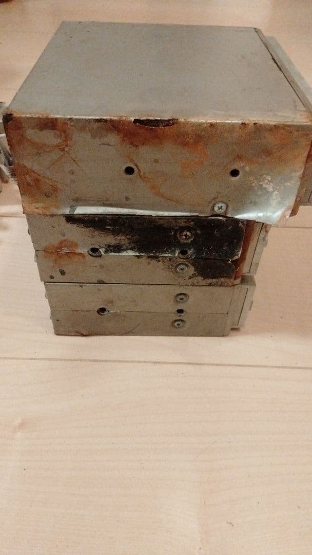 Clarion 当時物 カーオーディオ 動作未確認シャンク